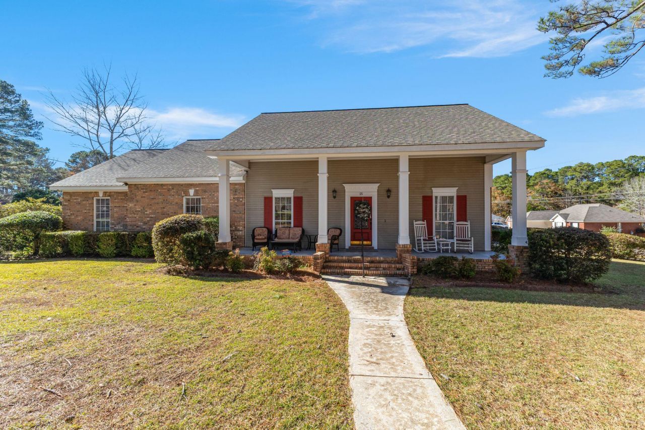 25 Rebecca Ln., Hattiesburg, MS 39402 Main Photo