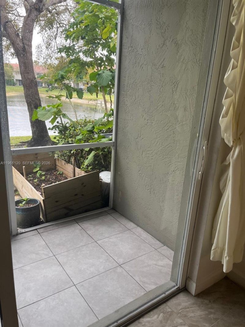4211 Napoli Lake Dr, Unit 4211, Palm Beach, FL 33410 Photo
