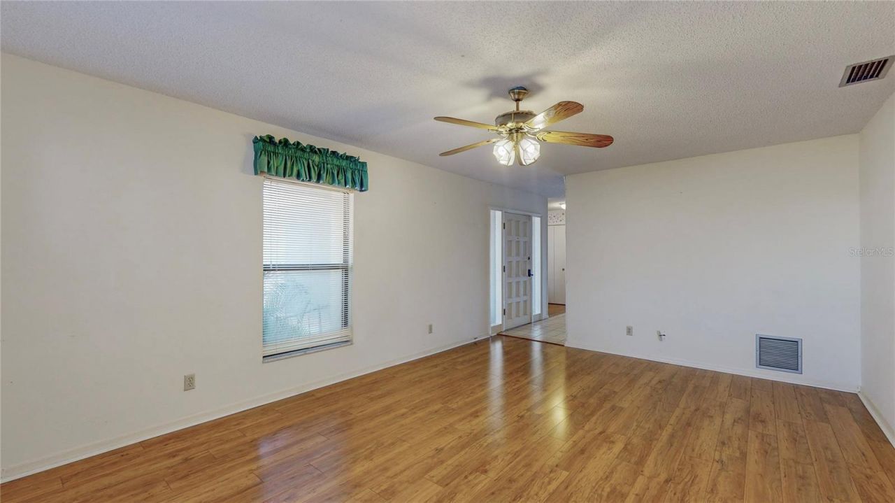 13 Hermosa Drive, Eustis, FL 32726 Photo