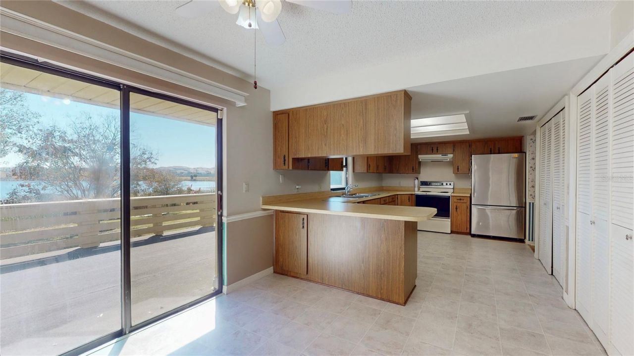 13 Hermosa Drive, Eustis, FL 32726 Photo