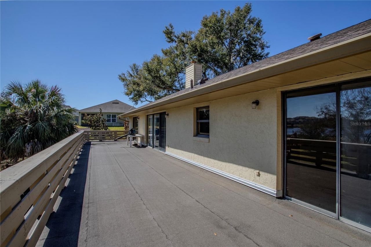 13 Hermosa Drive, Eustis, FL 32726 Photo