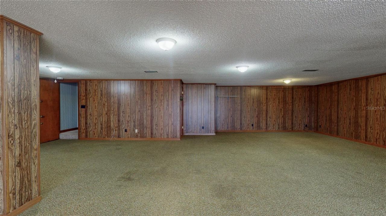 13 Hermosa Drive, Eustis, FL 32726 Photo