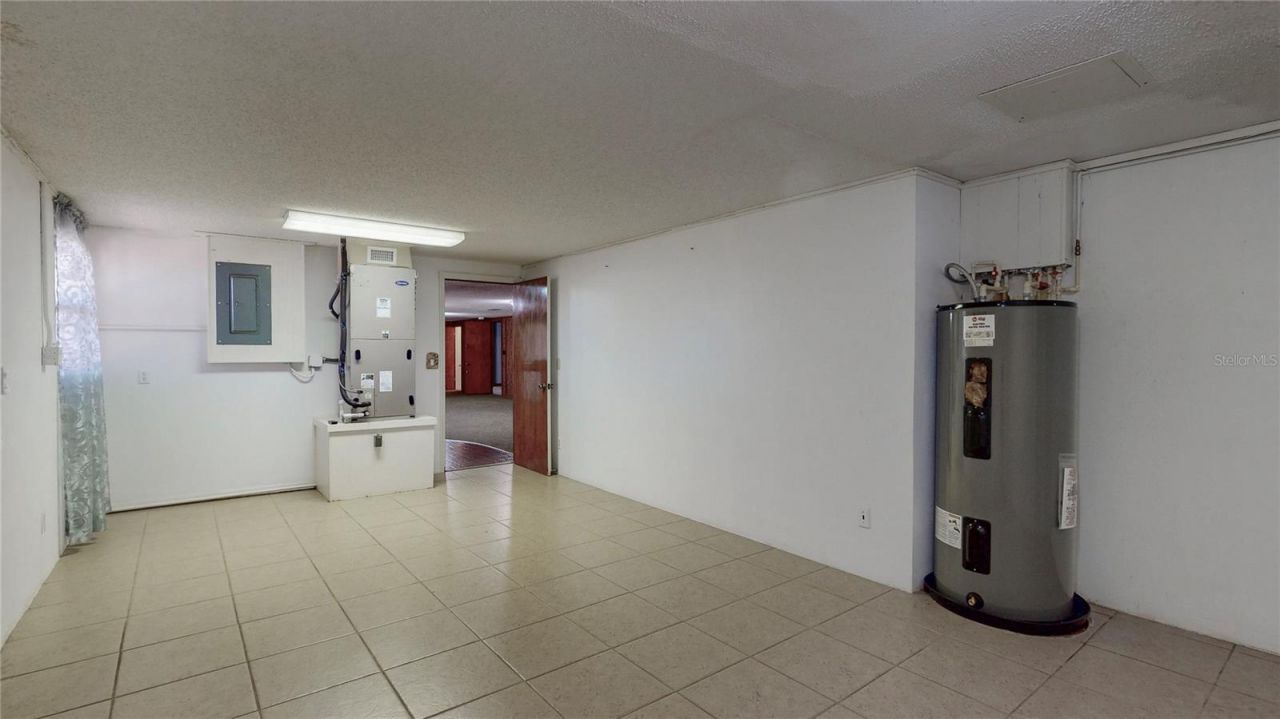 13 Hermosa Drive, Eustis, FL 32726 Photo