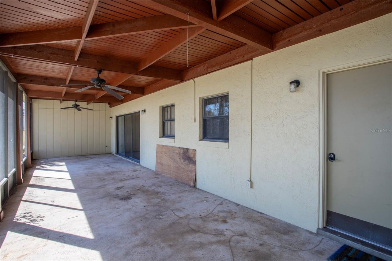 13 Hermosa Drive, Eustis, FL 32726 Photo