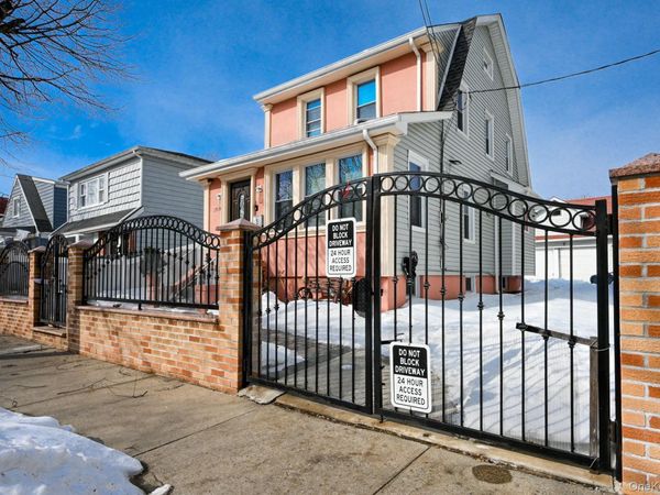 176-25 133rd Road, Jamaica, NY 11434