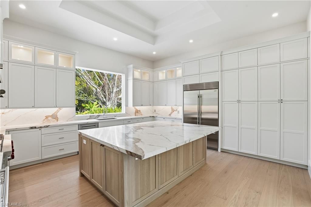 623 Park Shore Dr, Naples, FL 34103 Photo