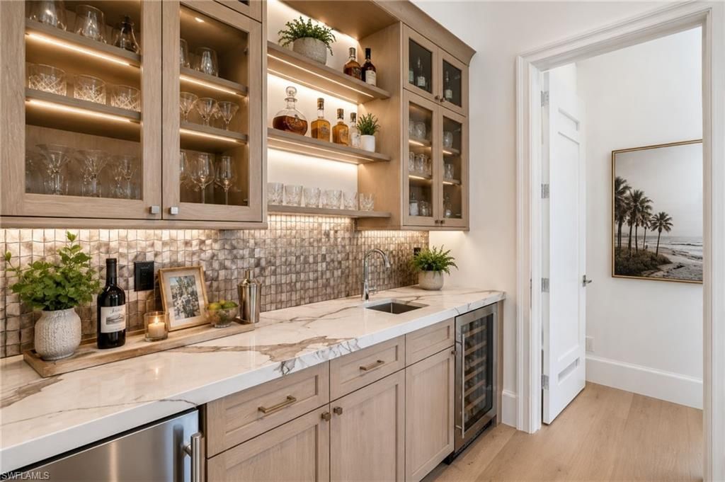 623 Park Shore Dr, Naples, FL 34103 Photo