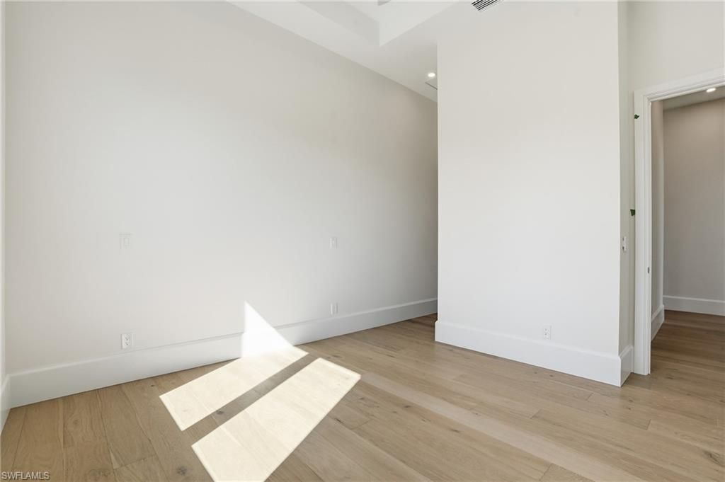 623 Park Shore Dr, Naples, FL 34103 Photo