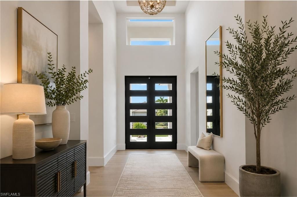 623 Park Shore Dr, Naples, FL 34103 Photo