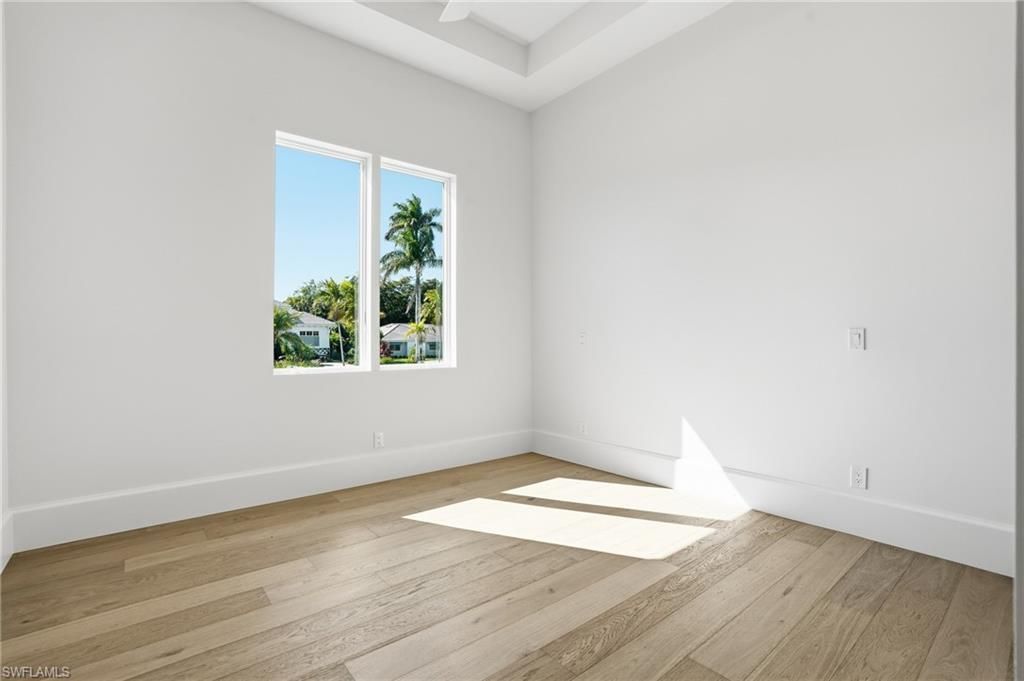 623 Park Shore Dr, Naples, FL 34103 Photo