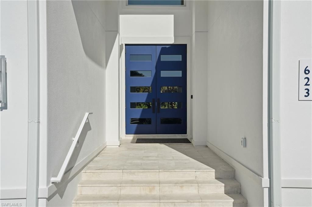 623 Park Shore Dr, Naples, FL 34103 Photo
