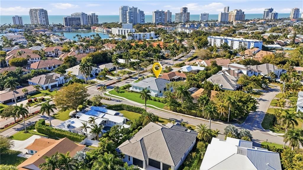 623 Park Shore Dr, Naples, FL 34103 Photo