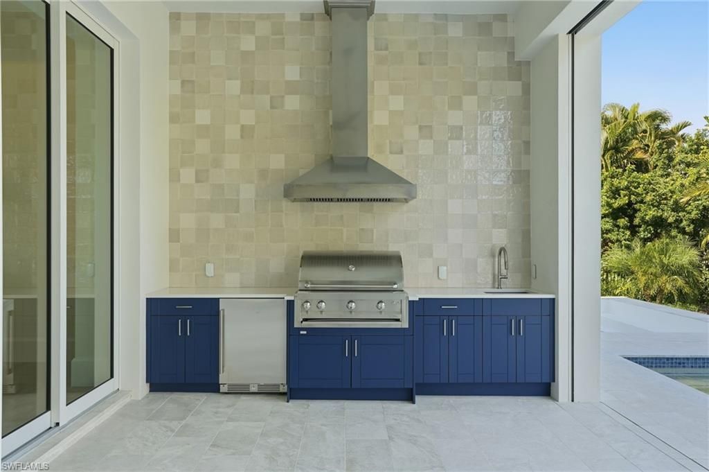 623 Park Shore Dr, Naples, FL 34103 Photo