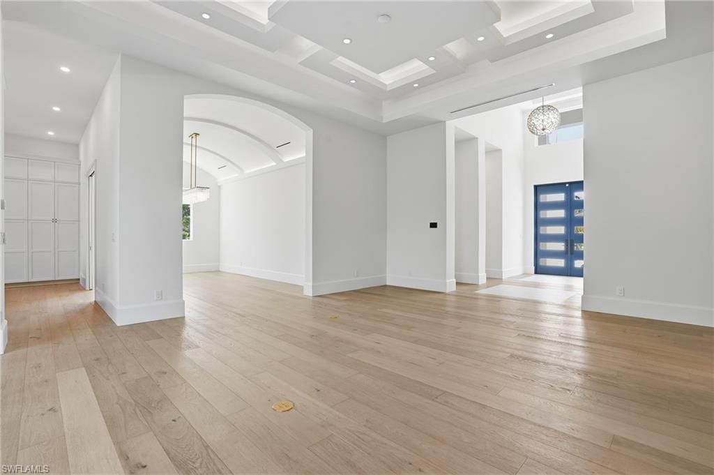 623 Park Shore Dr, Naples, FL 34103 Photo