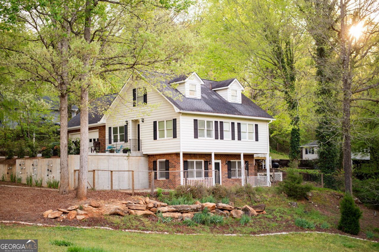 1020 Barnett Place, Athens, GA 30605 Main Photo