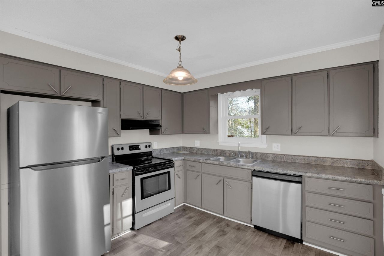 2620 Pleasant Ridge Drive  Photo 10