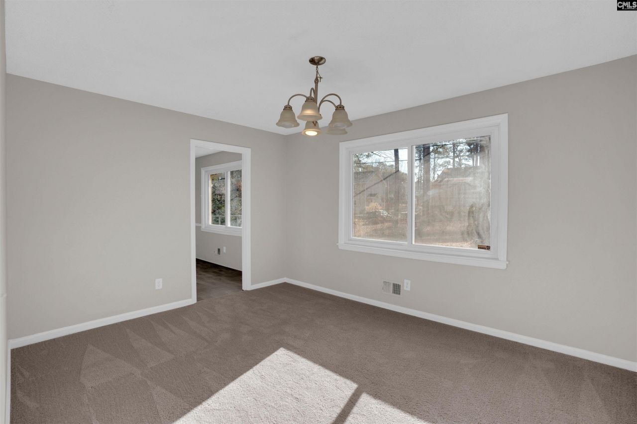 2620 Pleasant Ridge Drive  Photo 15