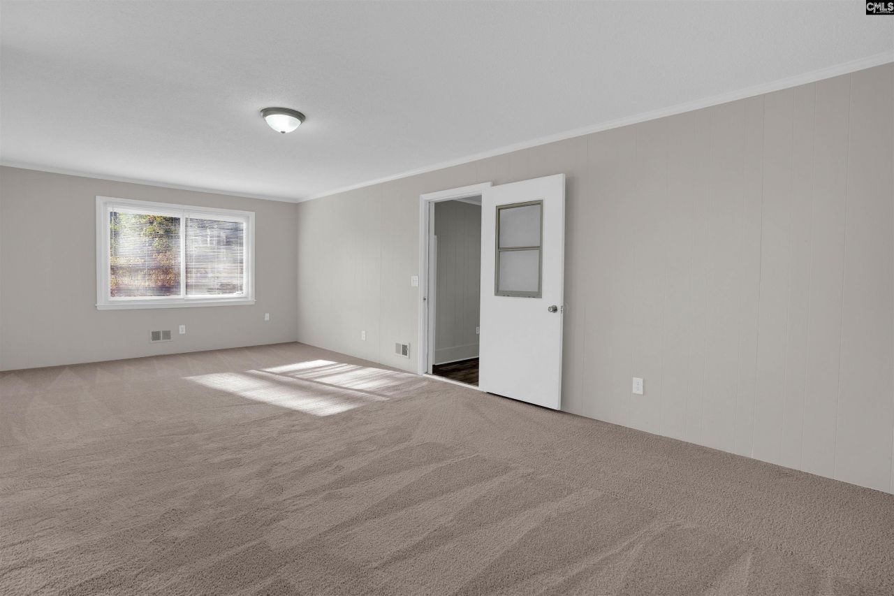 2620 Pleasant Ridge Drive  Photo 17