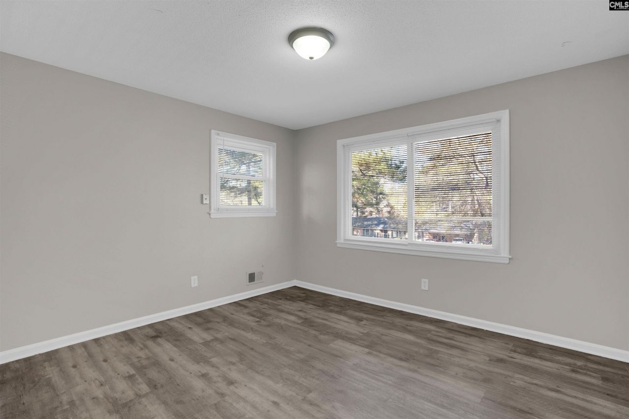 2620 Pleasant Ridge Drive  Photo 28