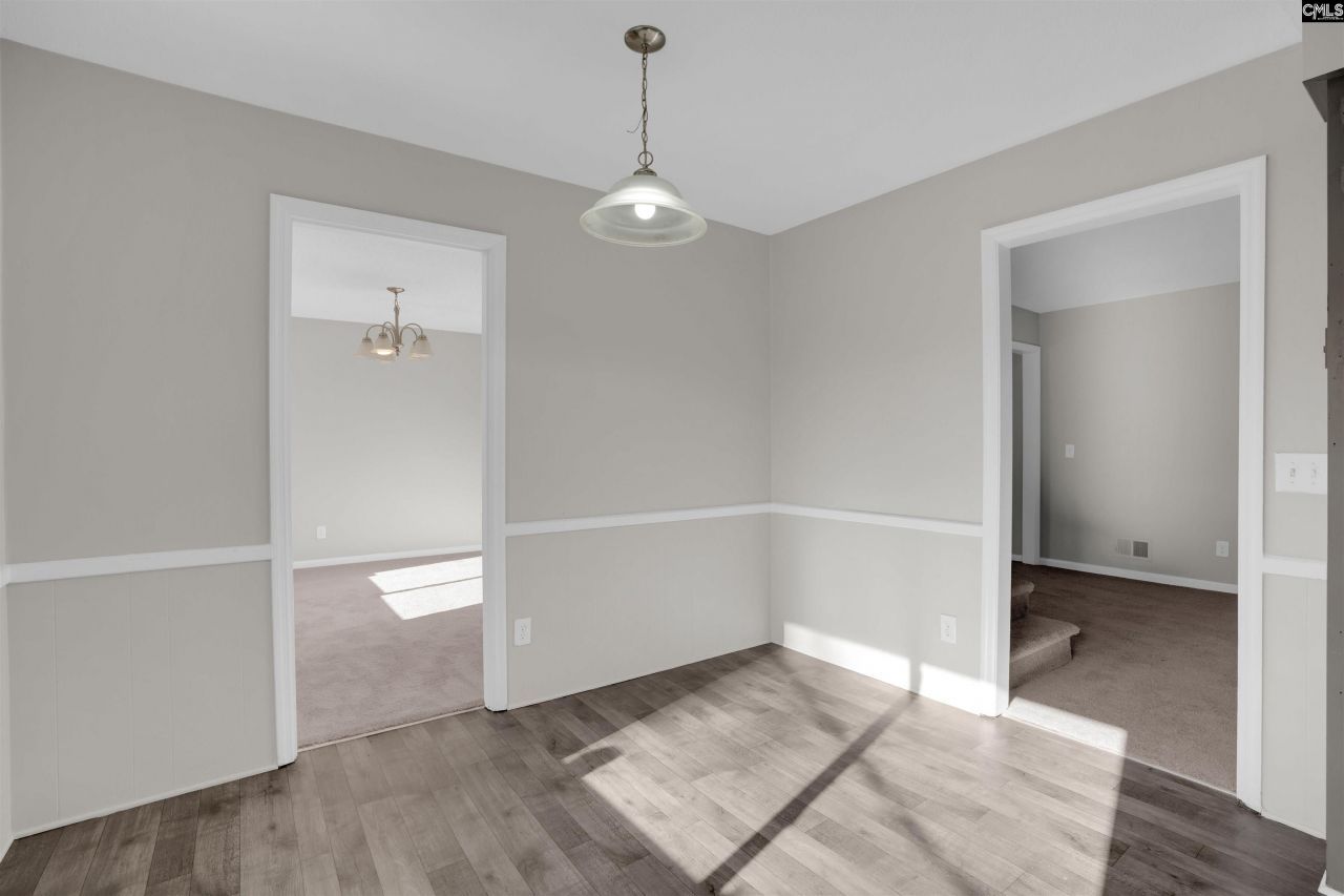 2620 Pleasant Ridge Drive  Photo 9