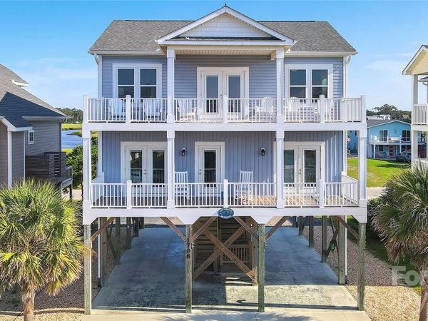 1708 W Dolphin Drive, Oak Island, NC 28465