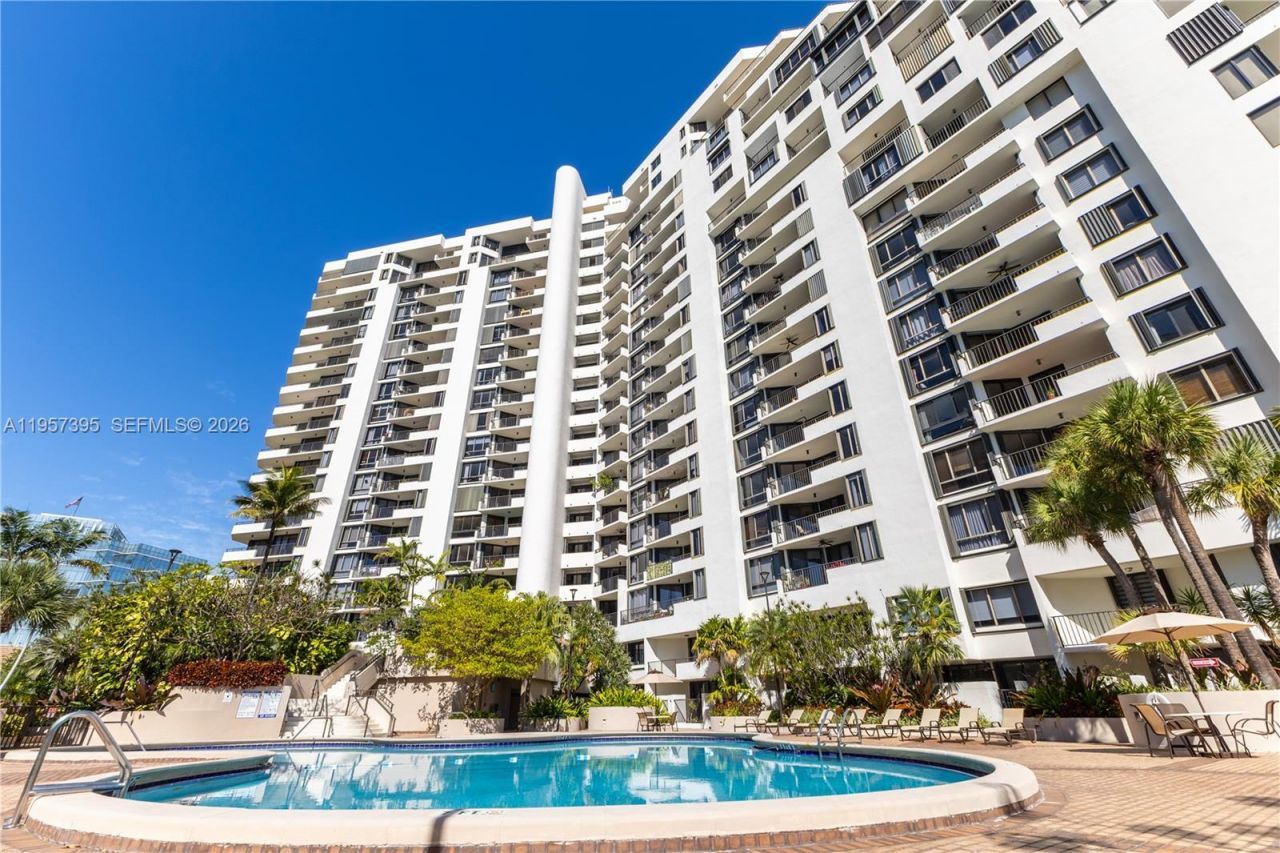 520 W Brickell Key Dr, Unit A619, Miami, FL 33131 Photo