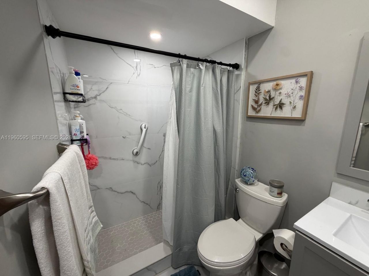 5365 W 14th Ln, Hialeah, FL 33012 Photo