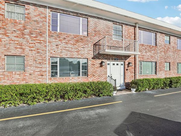 310 S Cypress Rd, Unit 730, Pompano Beach, FL 33060