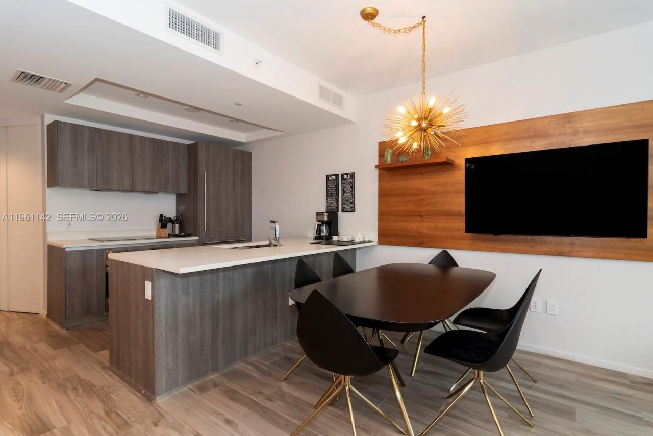 801 S Miami Ave , Unit 3803, Miami, FL 33130 Photo