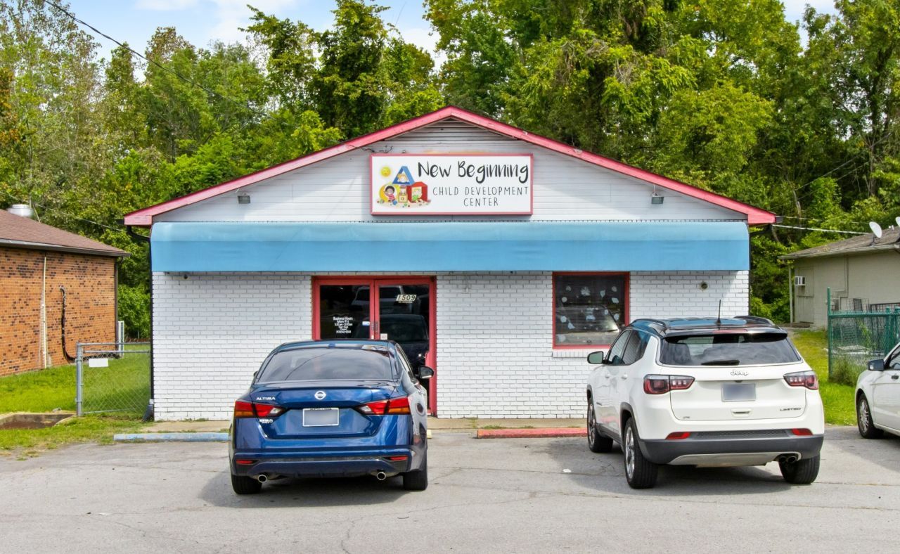 1509 Fort Campbell Blvd, Clarksville, TN 37042 Main Photo