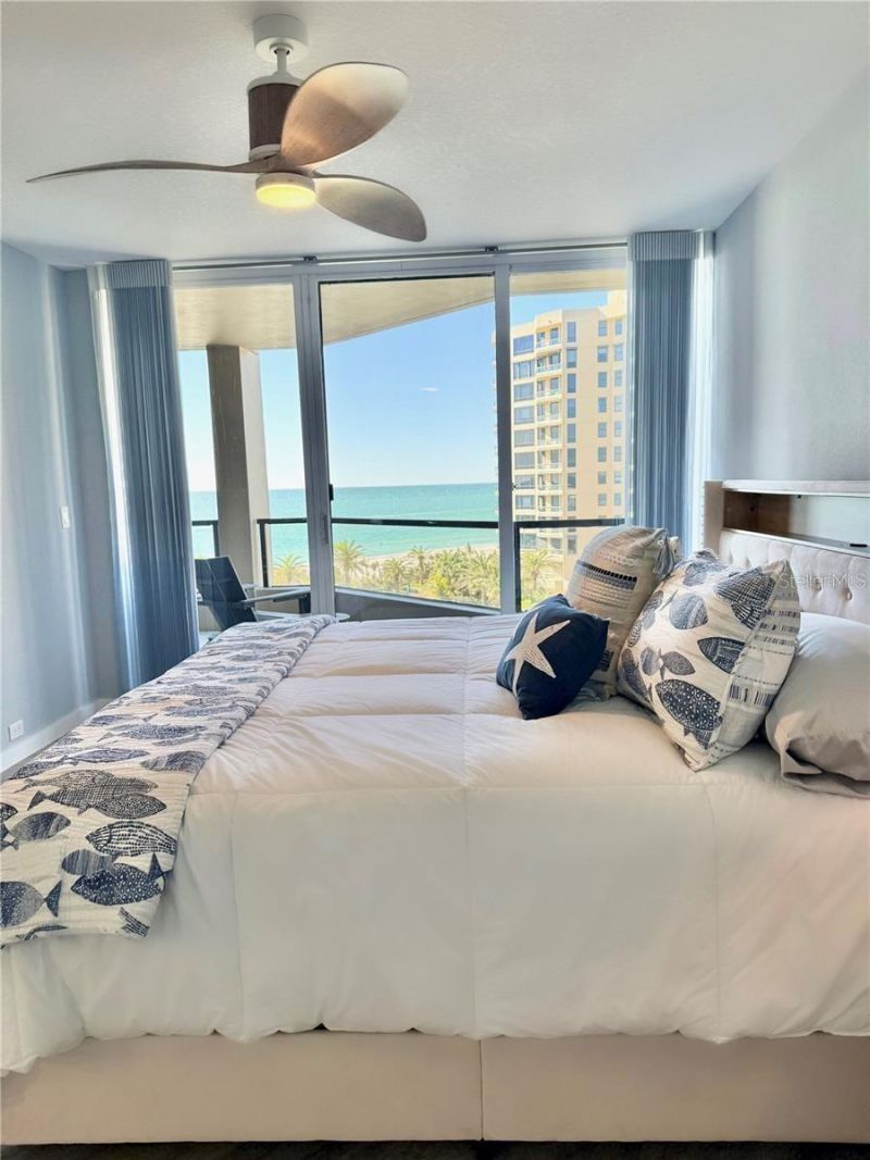 1211 Gulf Of Mexico Drive, Unit 403, Longboat Key, FL 34228 Photo