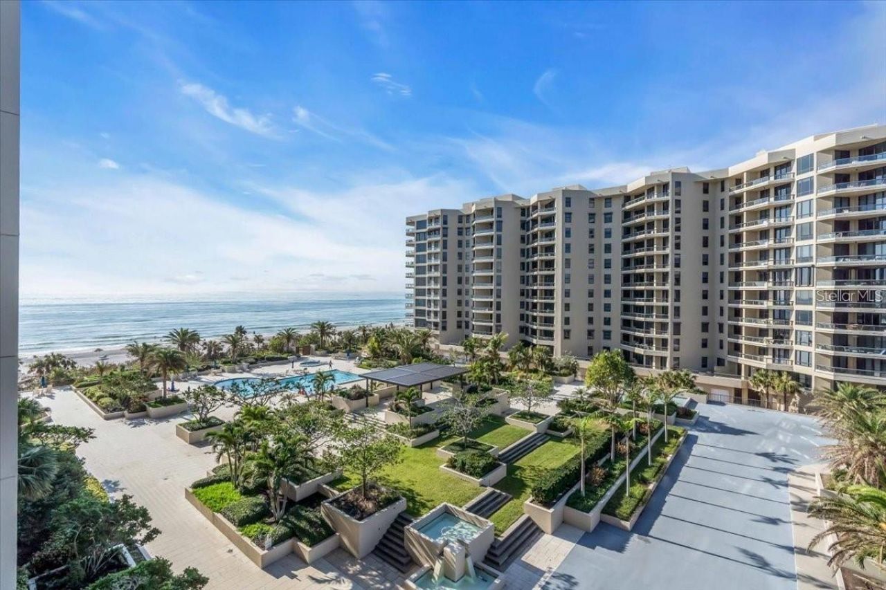 1211 Gulf Of Mexico Drive, Unit 403, Longboat Key, FL 34228 Photo