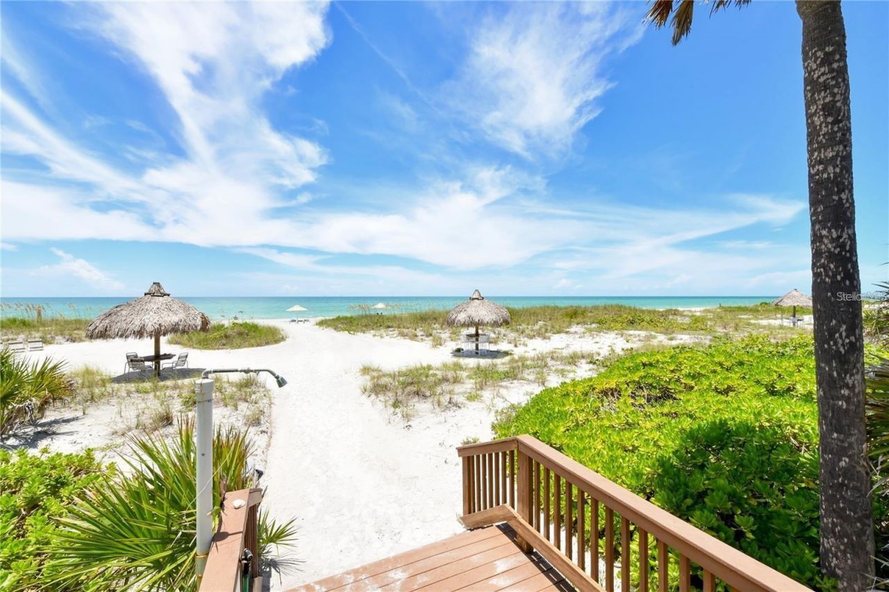 1211 Gulf Of Mexico Drive, Unit 403, Longboat Key, FL 34228 Photo