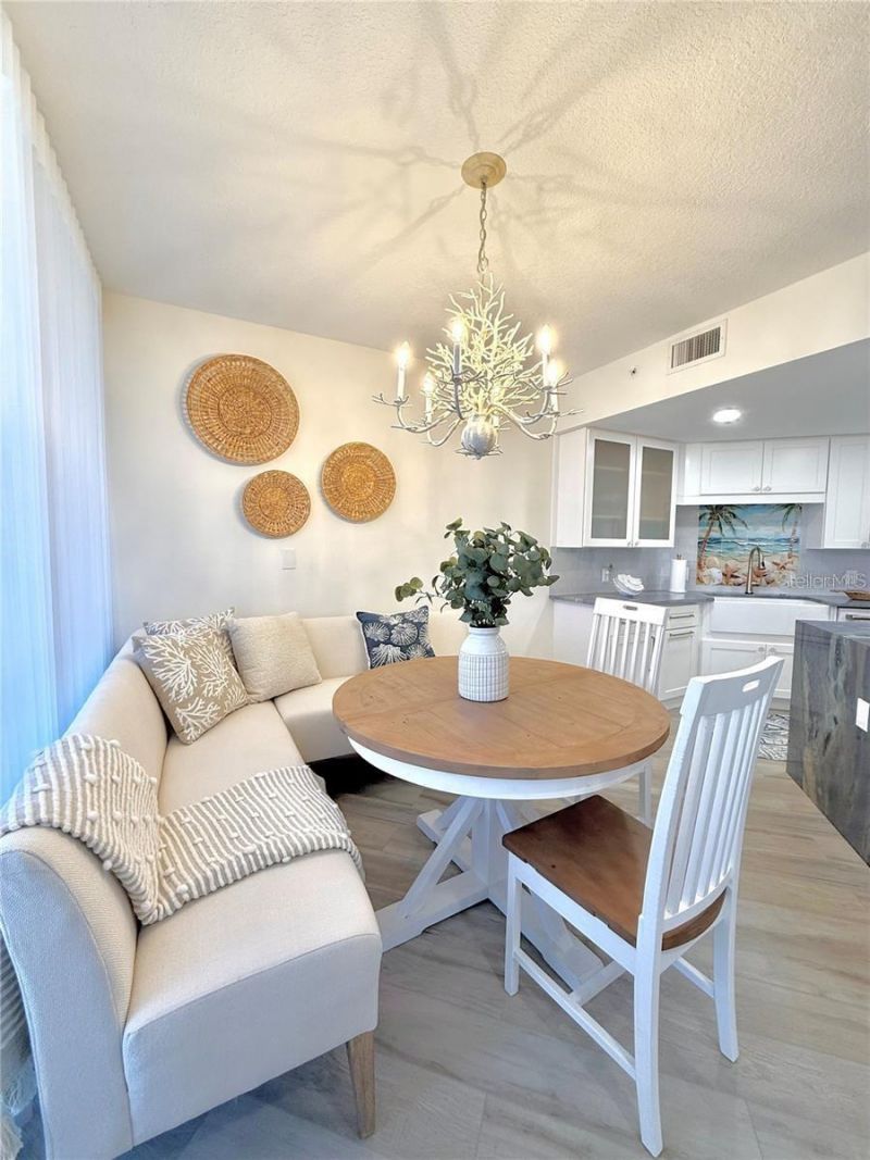 1211 Gulf Of Mexico Drive, Unit 403, Longboat Key, FL 34228 Photo