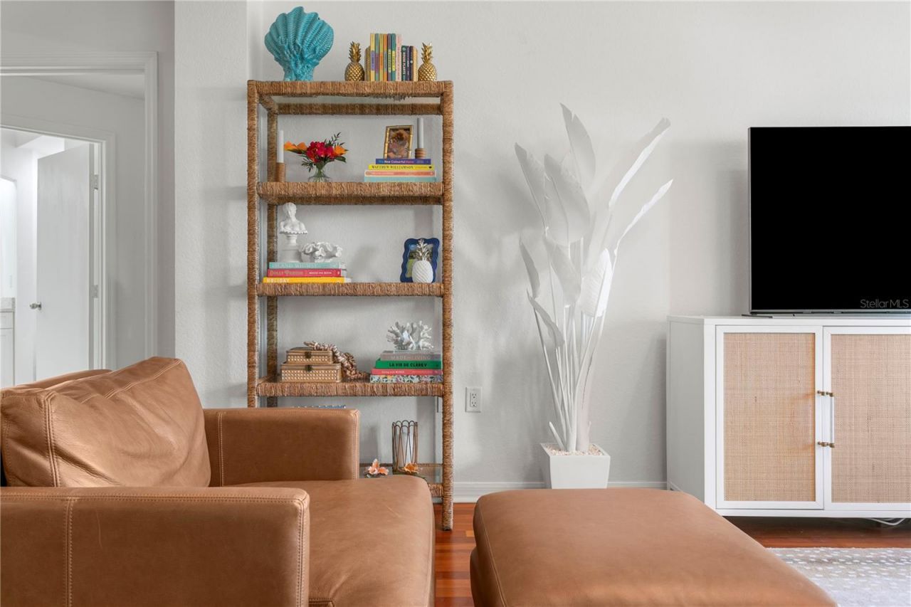 200 4th Avenue S, Unit 401, Saint Petersburg, FL 33701 Photo