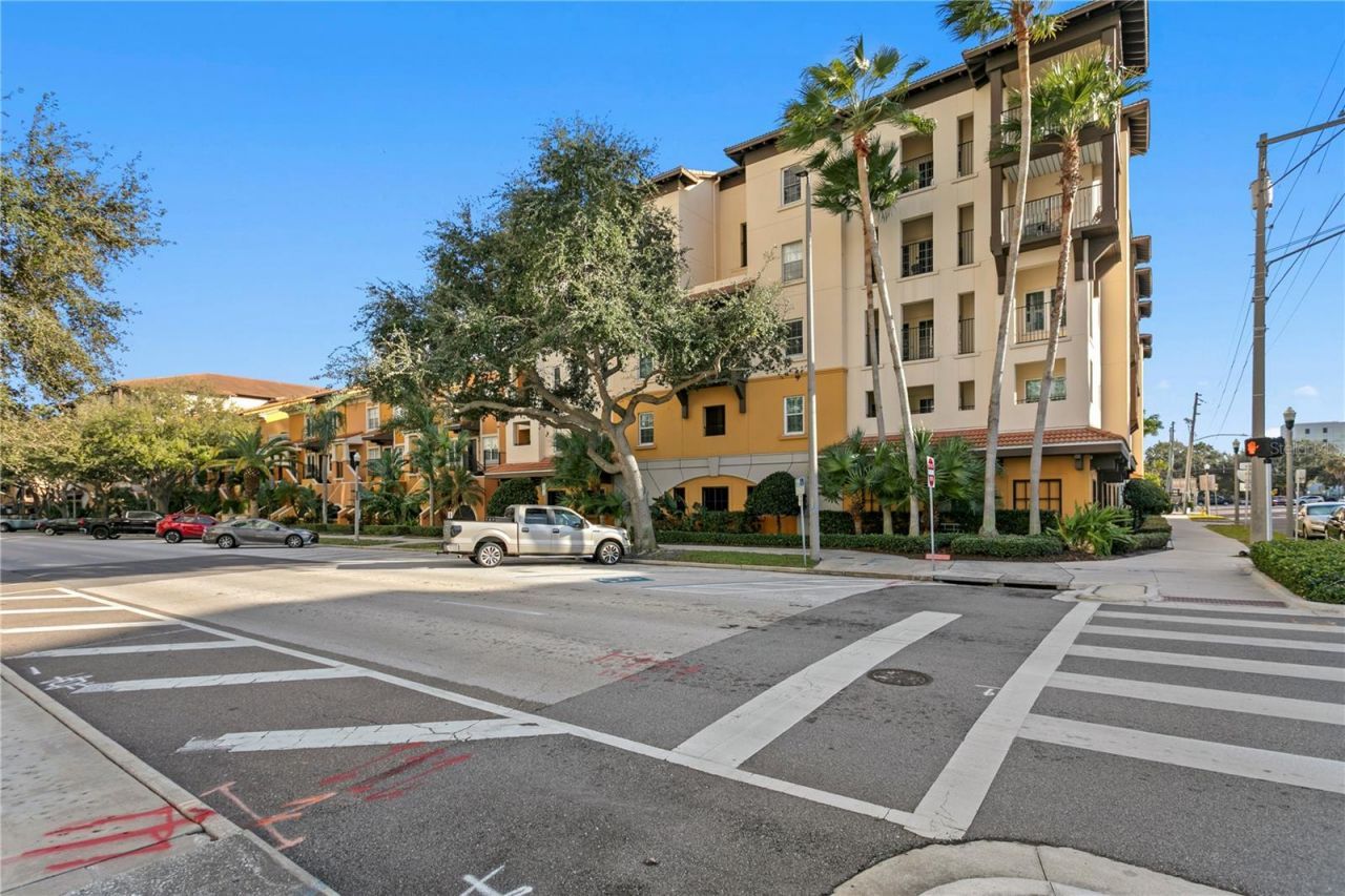 200 4th Avenue S, Unit 401, Saint Petersburg, FL 33701 Photo
