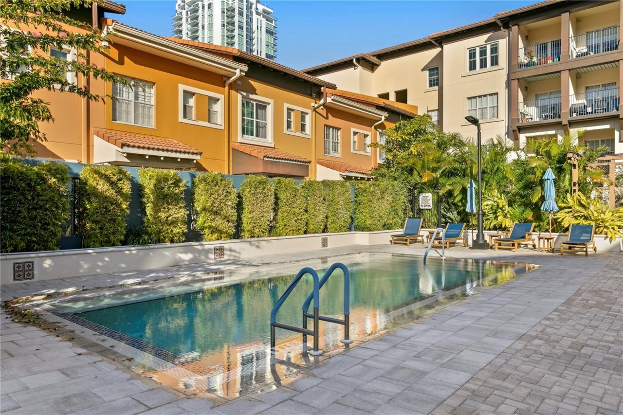 200 4th Avenue S, Unit 401, Saint Petersburg, FL 33701 Photo