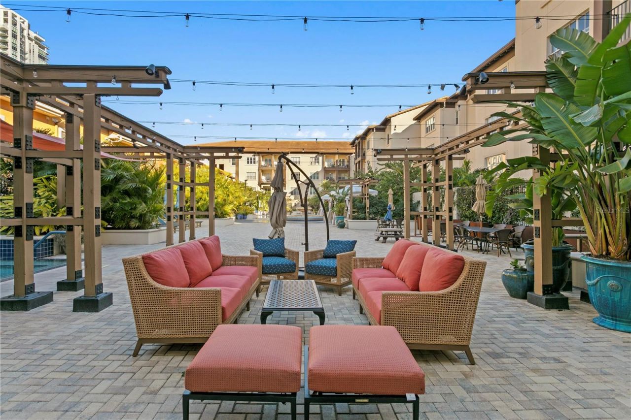 200 4th Avenue S, Unit 401, Saint Petersburg, FL 33701 Photo