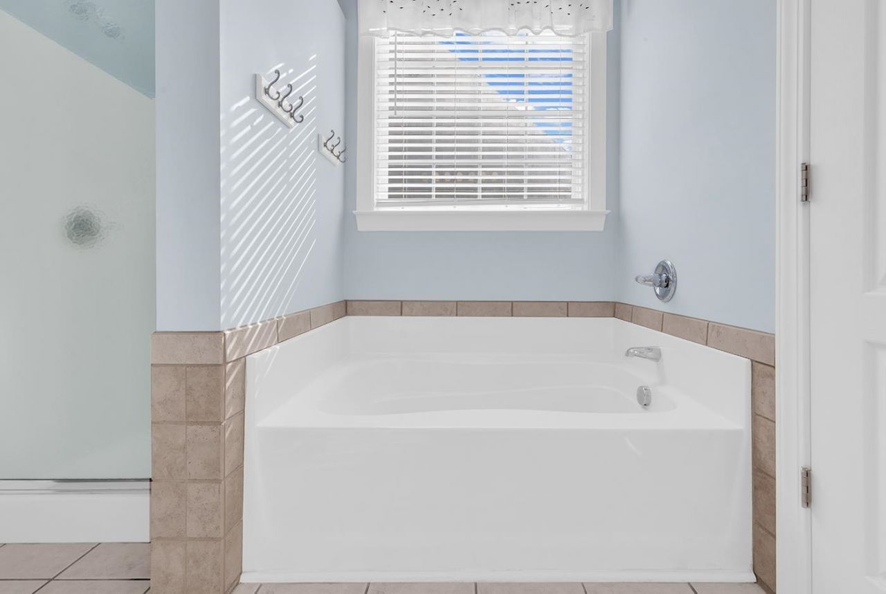 23 Easter Lilly Ct. Photo 17