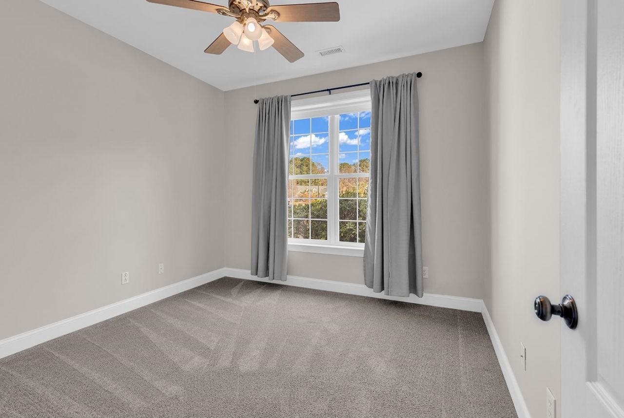 23 Easter Lilly Ct. Photo 19