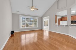 23 Easter Lilly Ct. photo 4