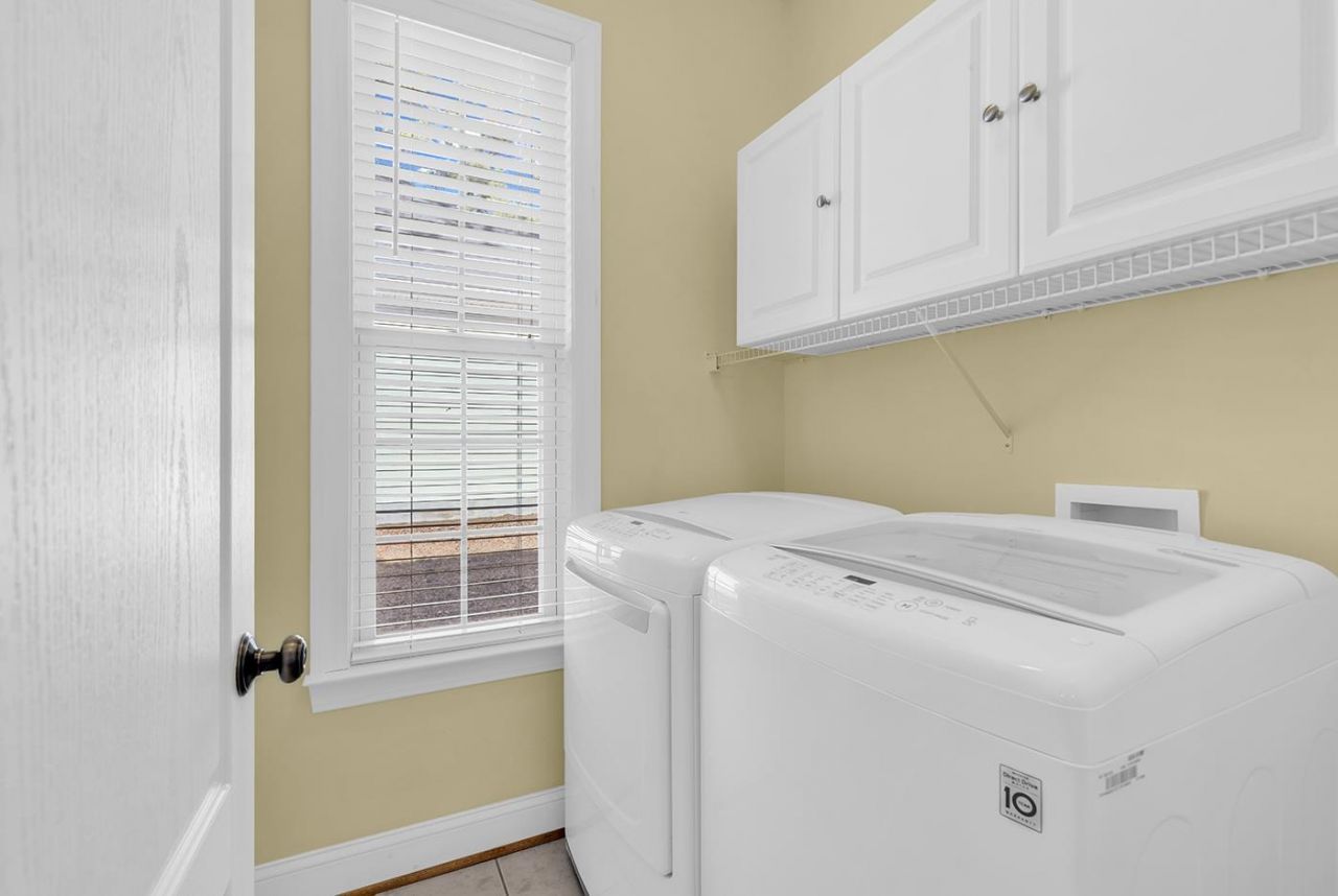 23 Easter Lilly Ct. Photo 24