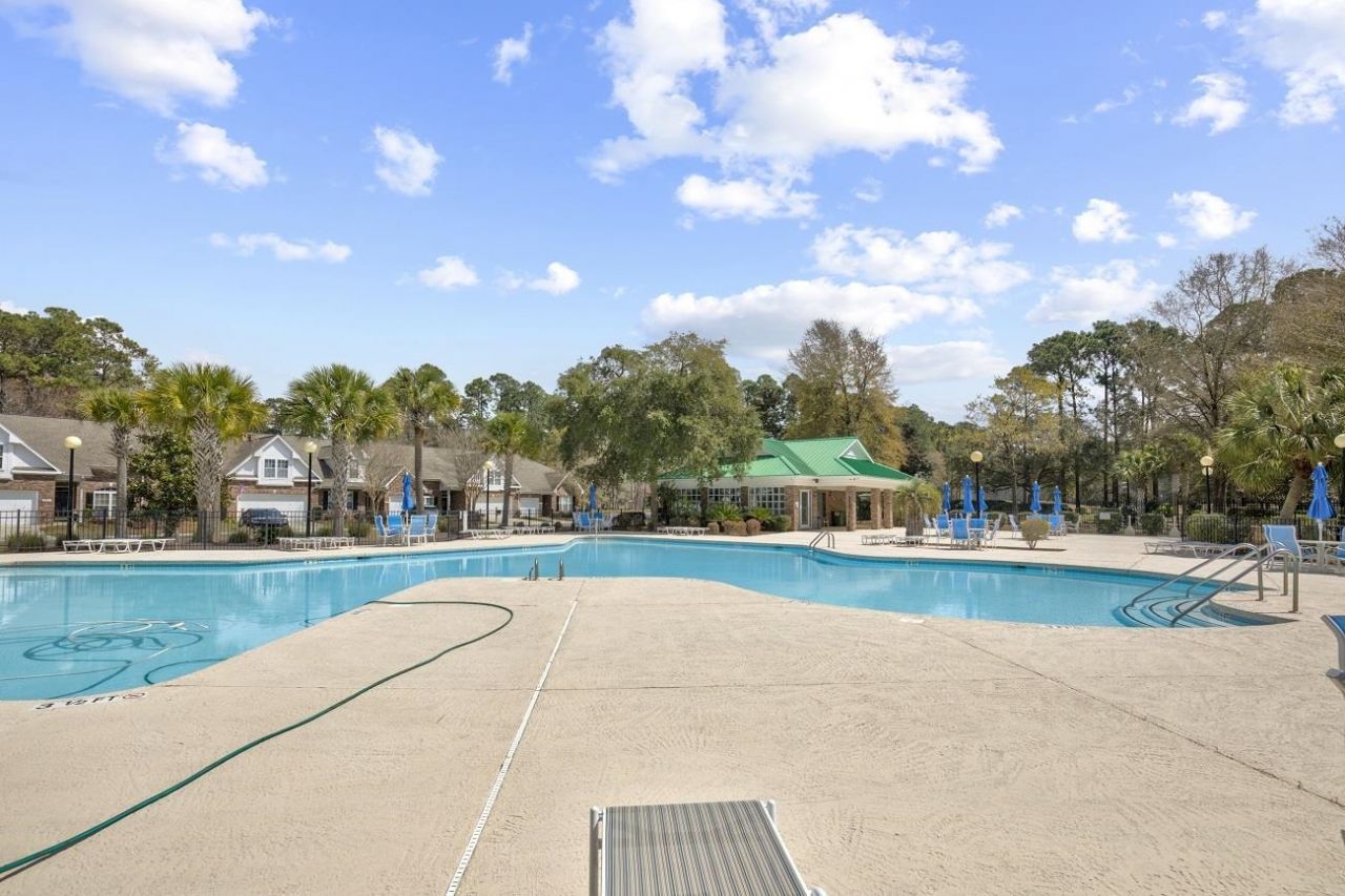 23 Easter Lilly Ct. Photo 46