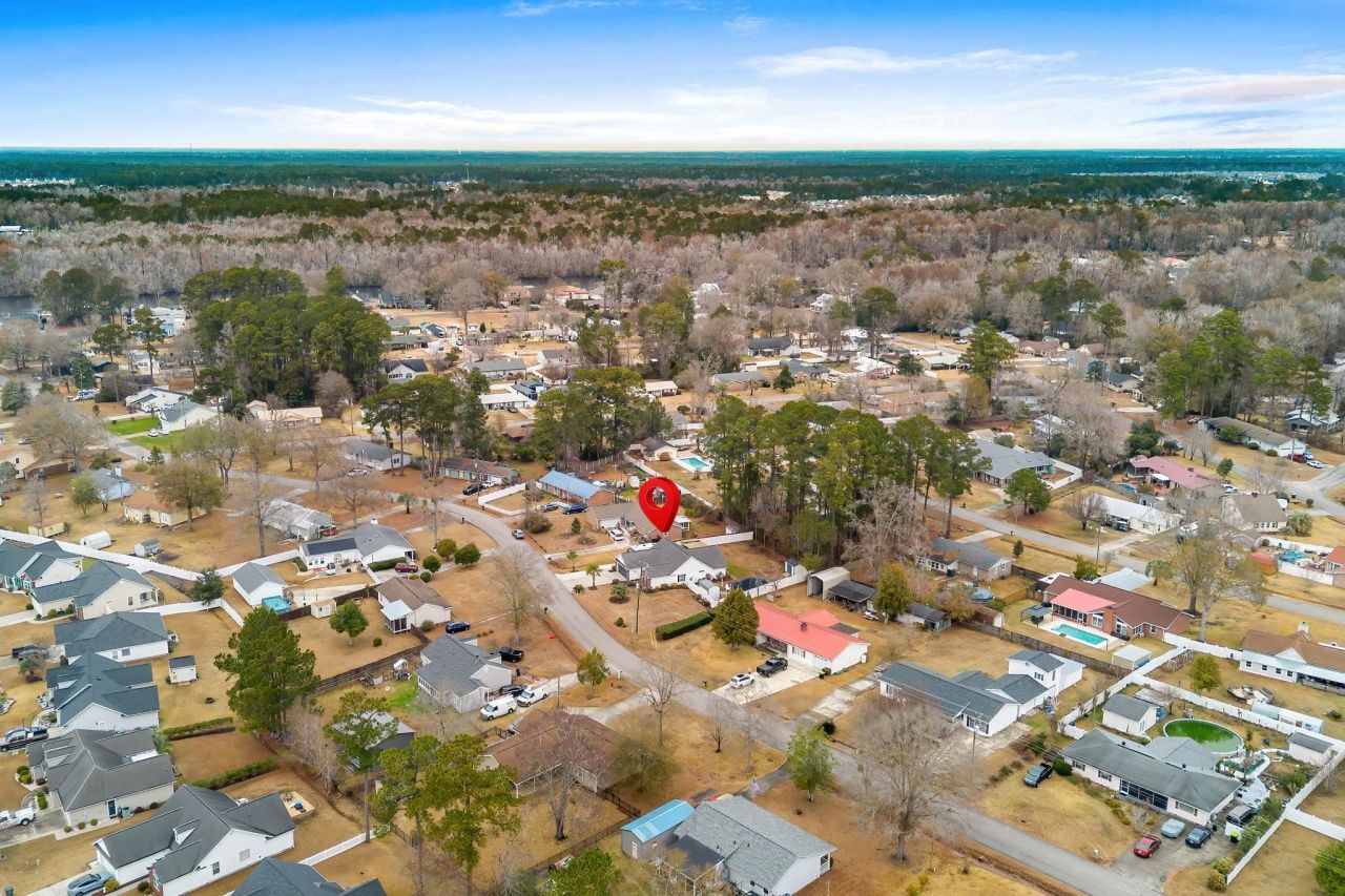 712 Luttie Rd. Photo 53