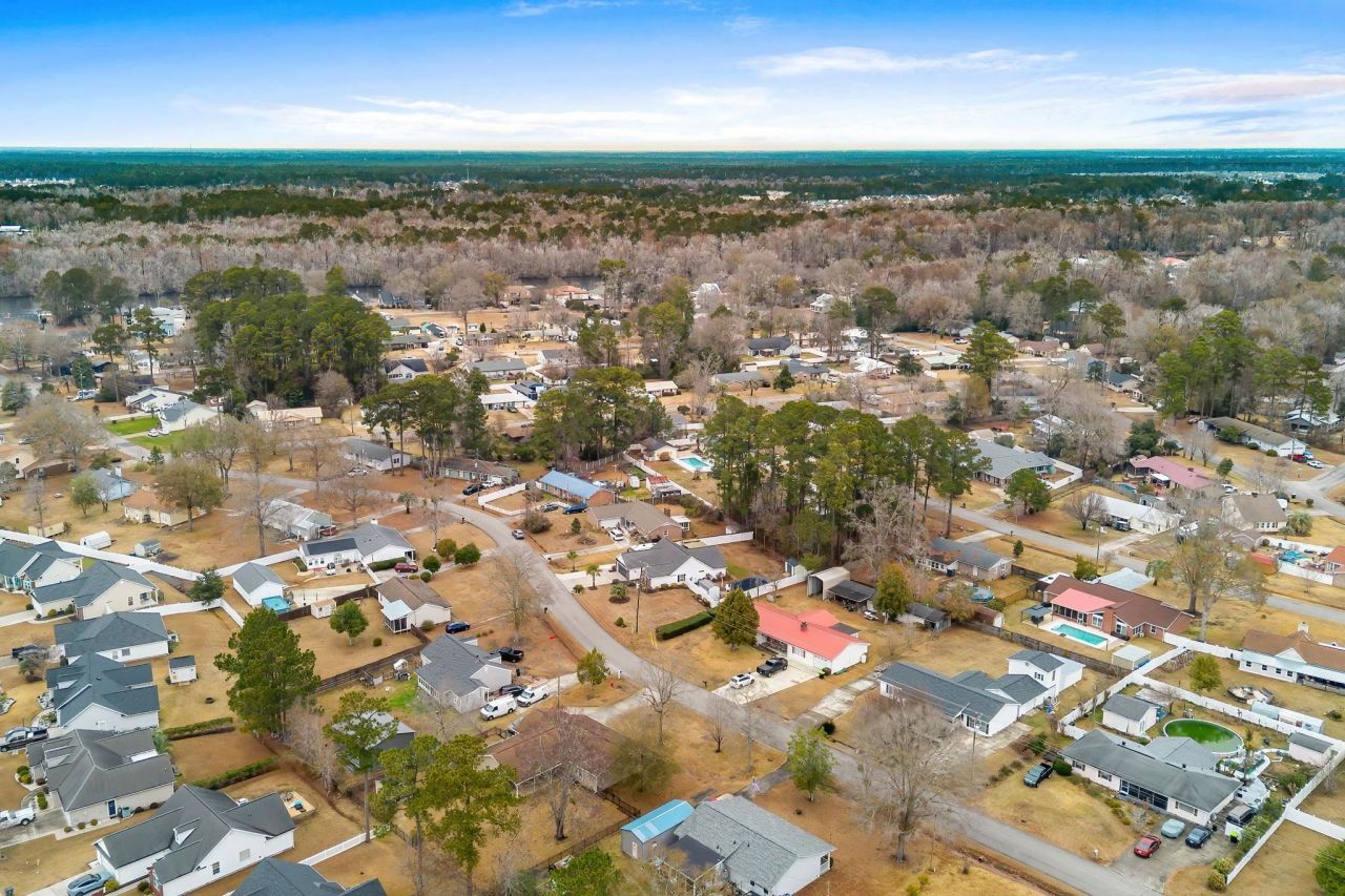 712 Luttie Rd. Photo 54