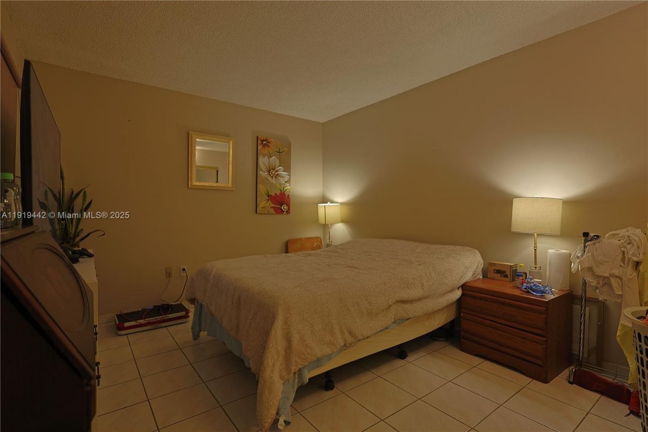 9340 W Flagler St , Unit 104B, Miami, FL 33174 Photo