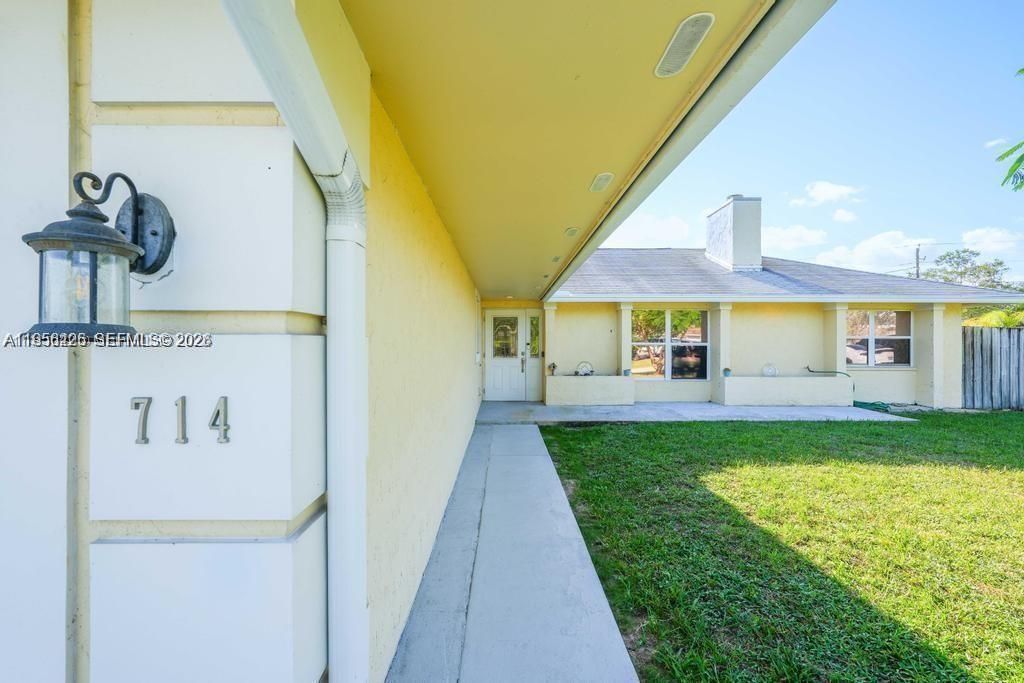 714 NE Lanfair St , Port Saint Lucie, FL 34983 Photo