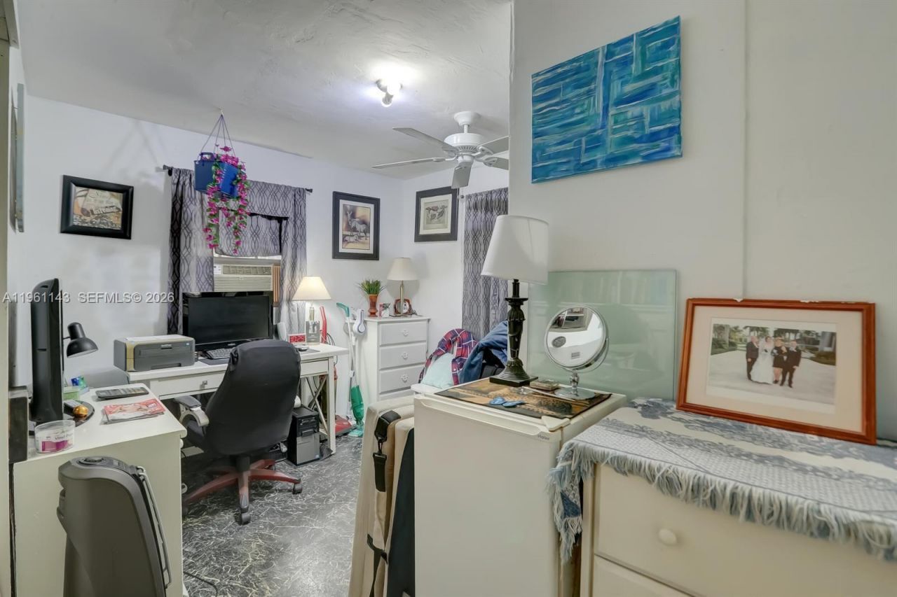 2200 SW 42nd Way , Fort Lauderdale, FL 33317 Photo