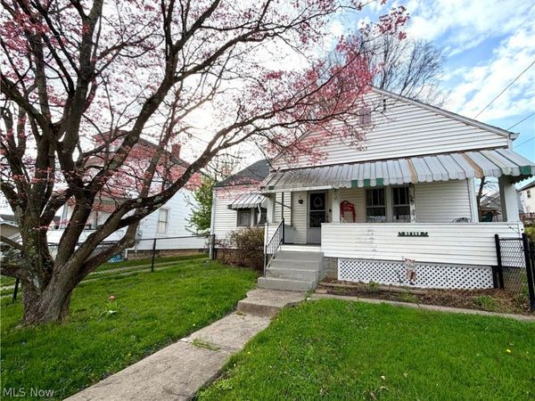 1611 Lawrence Street, Parkersburg, WV 26101