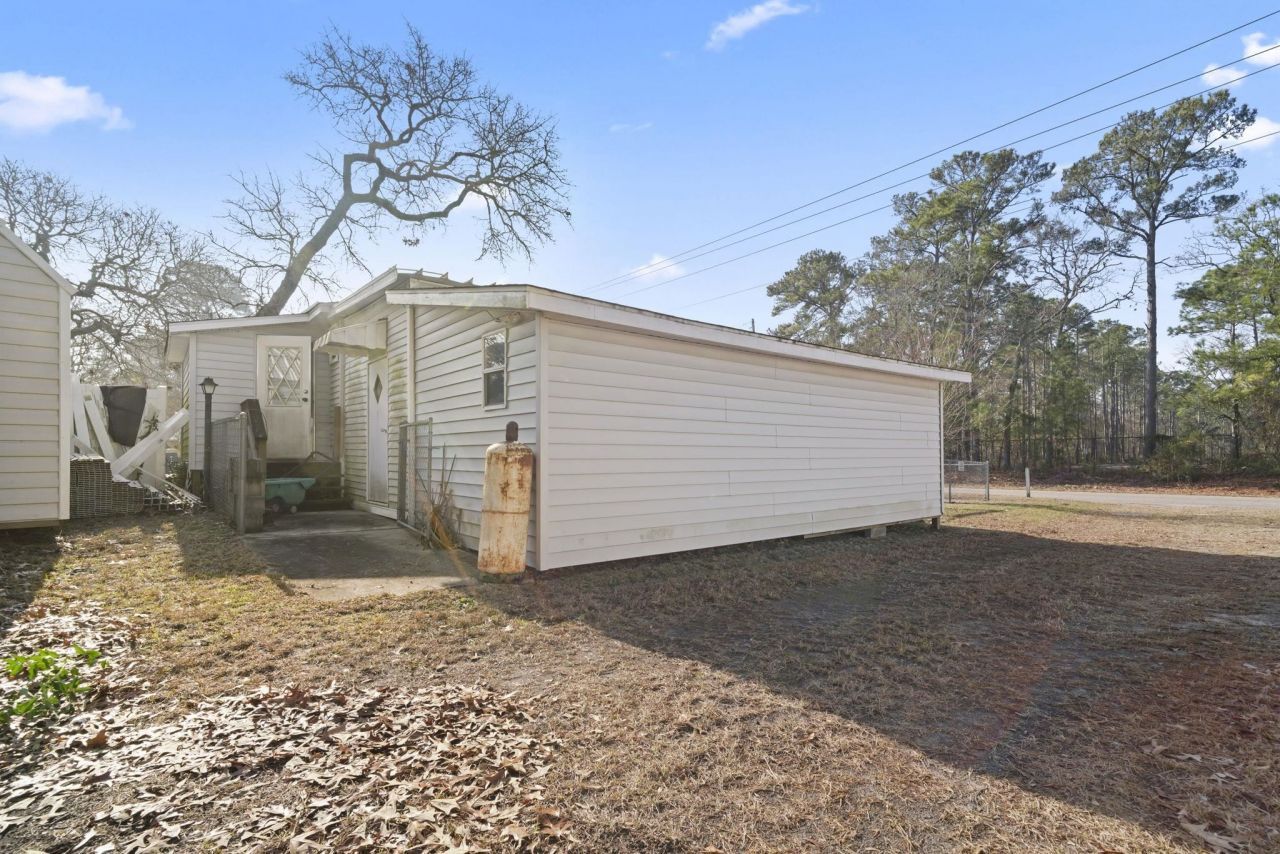 2701 Gemini Dr. Photo 32